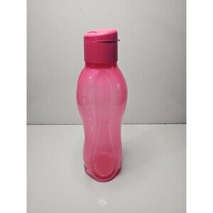Tupperware Medium 750 ml/25 oz  Eco Water Bottle - Pink - NEW